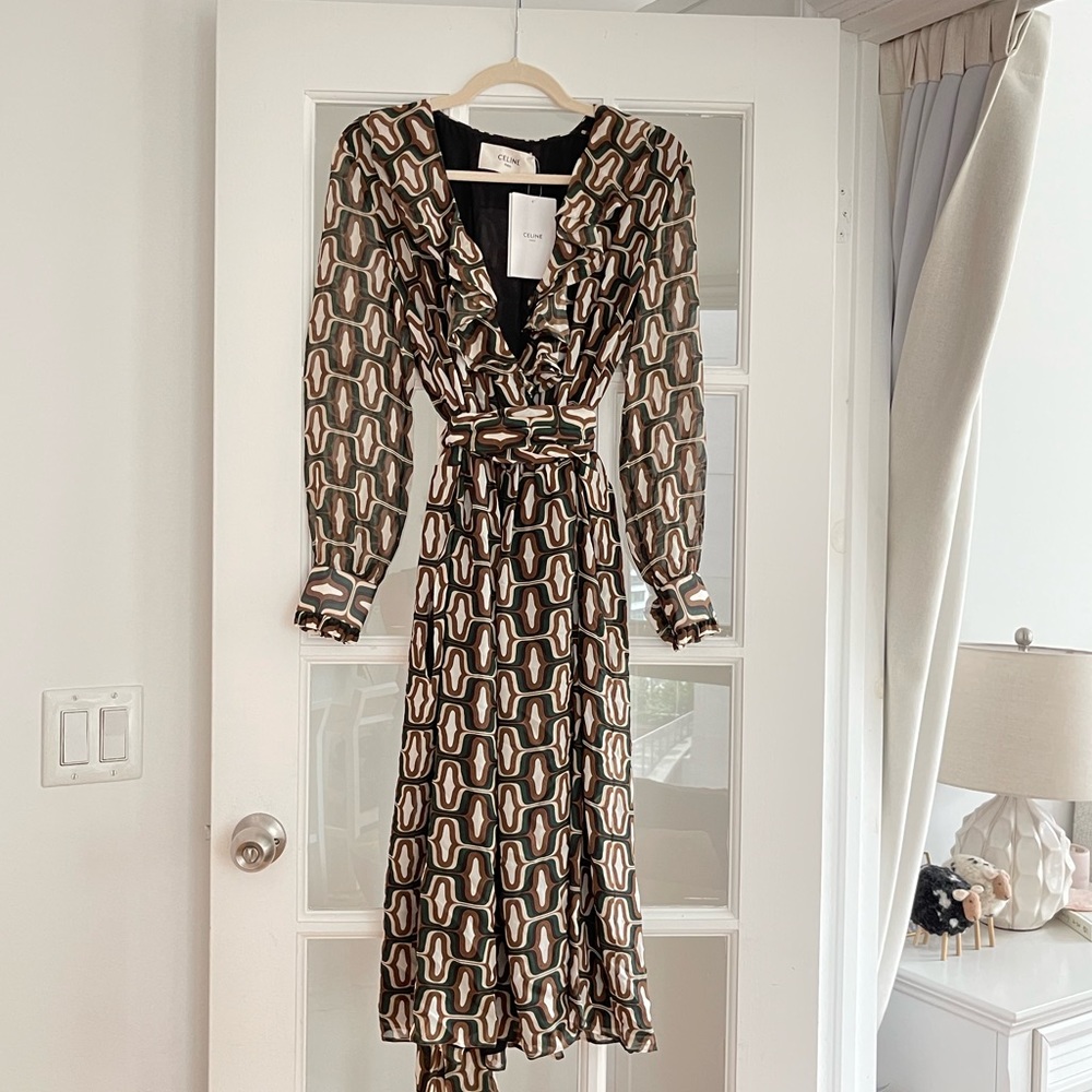 CELINE NEW WITH TAGS SILK DRESS SZ 40